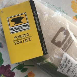 Hemp sleeve carry cooler new in package! Golf!